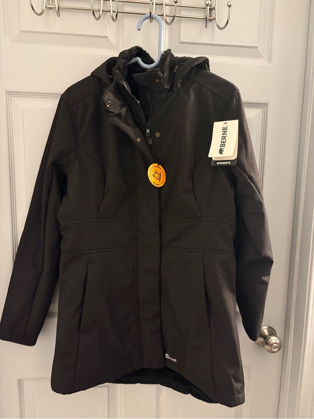 Berne Women's Black Ski & Snow Jacket